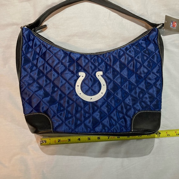 Women’s Indianapolis Colts Quilted Hobo Purse, small/medium, NWT! - Picture 9 of 11